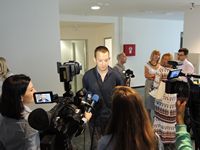 ПРИЈЕМ СТУДЕНАТА УНС УЧЕСНИКА ПРОЈЕКТА „РЕХАБИЛИТАЦИЈА И ЛЕЧЕЊЕ СТУДЕНАТА СА ИНВАЛИДИТЕТОМ“